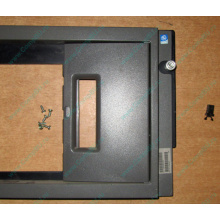Дверца HP 226691-001 для передней панели сервера HP ML370 G4 (Лобня)